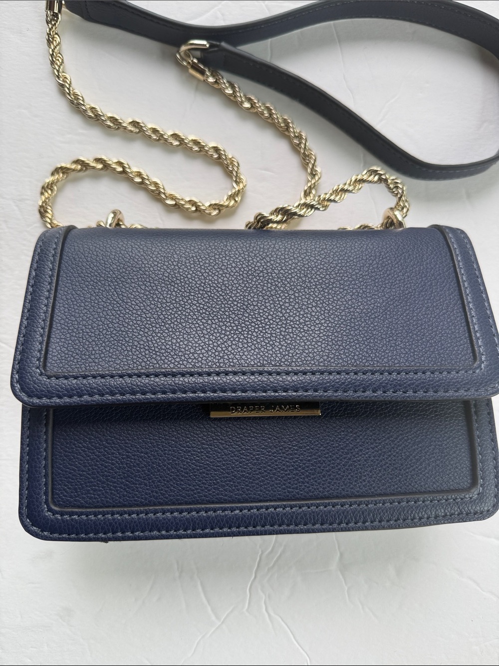 Draper James Navy purse with Gold Chain. New